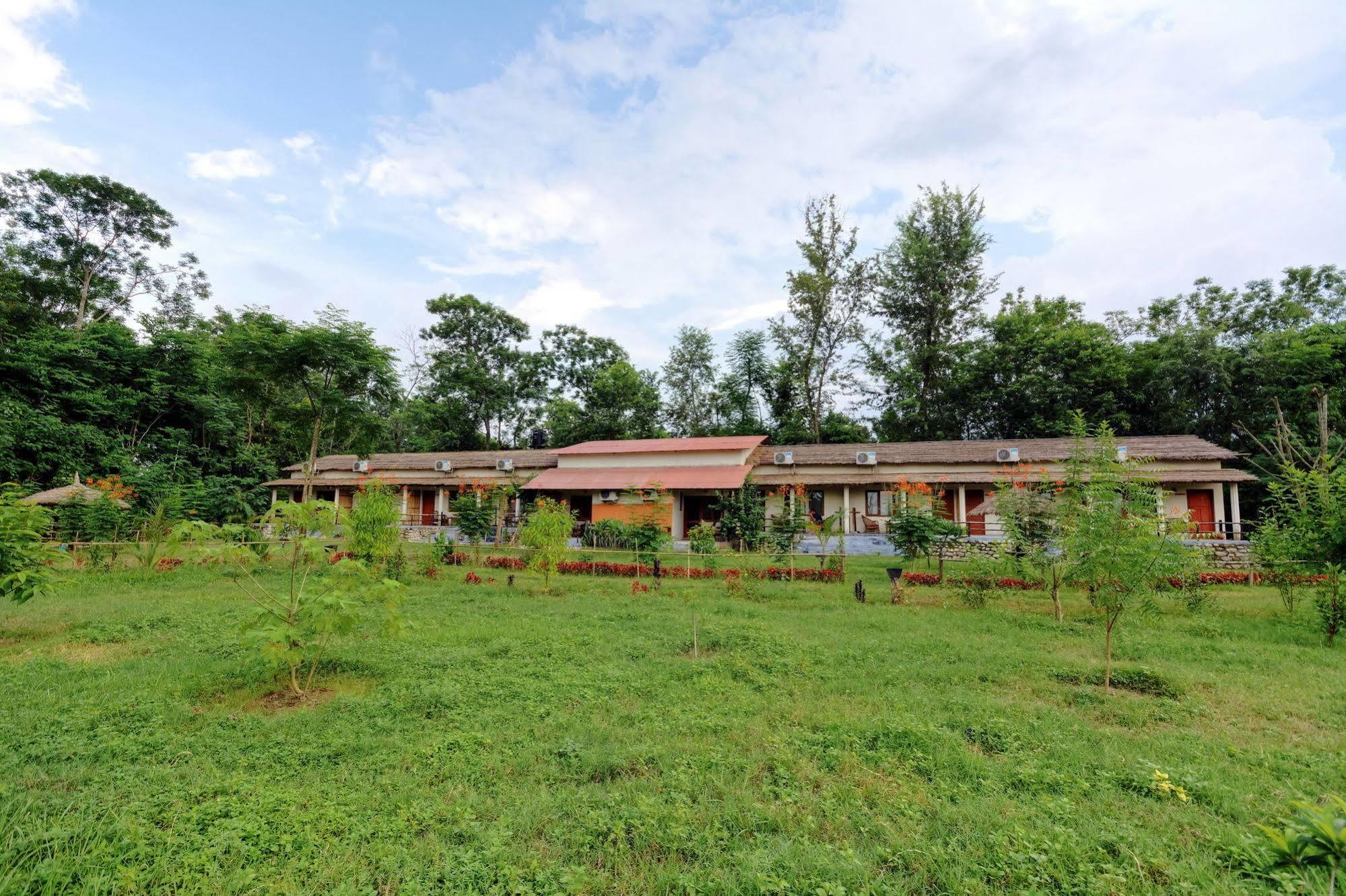 มาชาย คันทรี วิลล่า Kumarwarti ภายนอก รูปภาพ